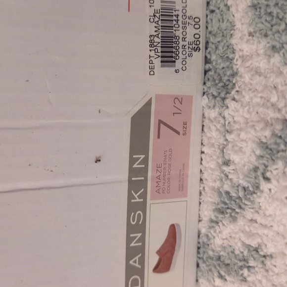 Danskin - Picture 4 of 4